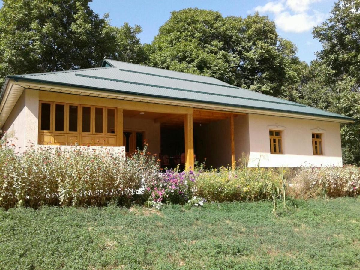 Hayat Guesthouse Nuratau Mountains Yukary-Ukhum Zewnętrze zdjęcie