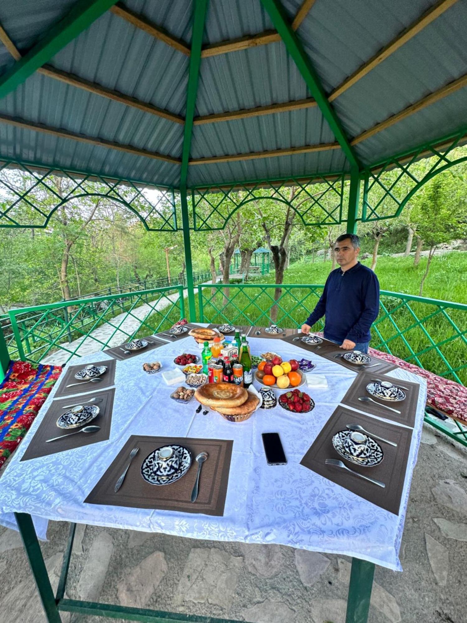 Hayat Guesthouse Nuratau Mountains Yukary-Ukhum Zewnętrze zdjęcie