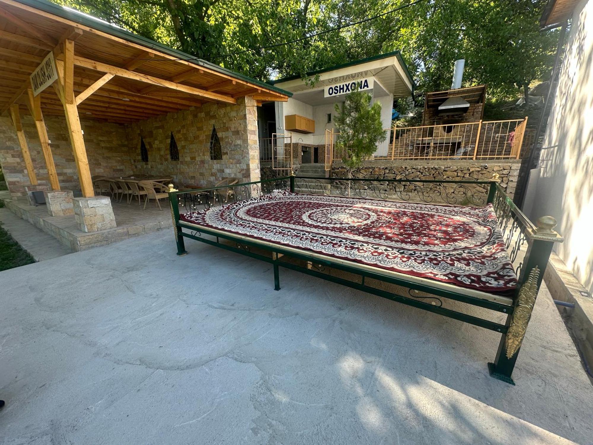 Hayat Guesthouse Nuratau Mountains Yukary-Ukhum Zewnętrze zdjęcie